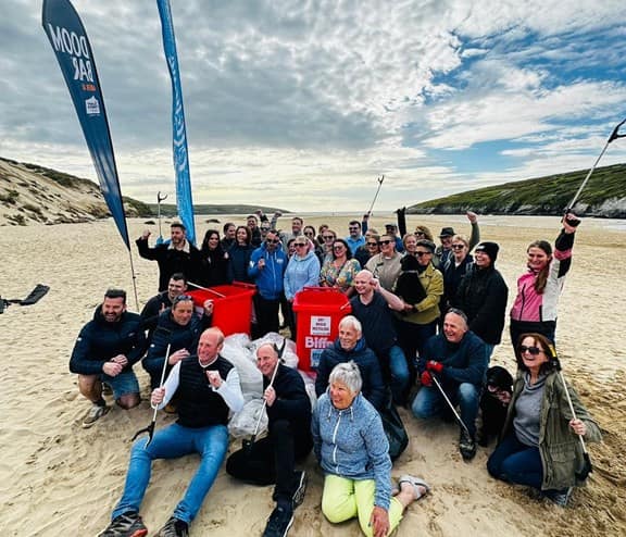 Biffa volunteers helping to clean Cornwall beach