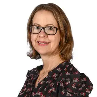 Headshot of Sarah Parsons