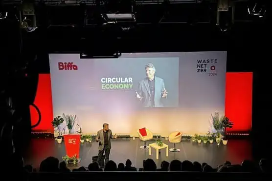 Former CEO of Pandora Jeremy Schwartz sharing his experience into the UK circular economy