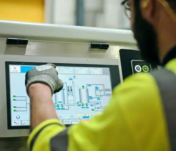 worker operating screen 2